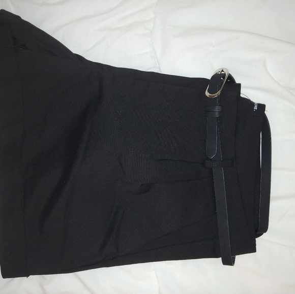 short - Picture 2 of 2